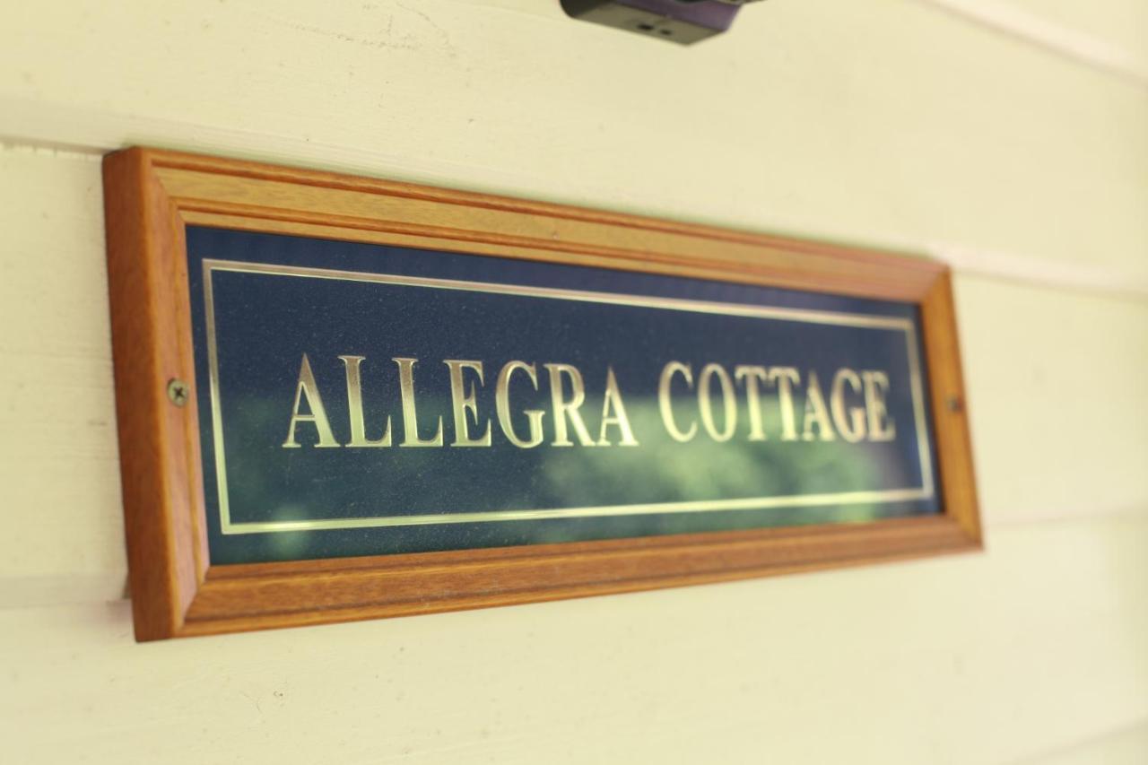 Allegra Cottage Of 로라 외부 사진